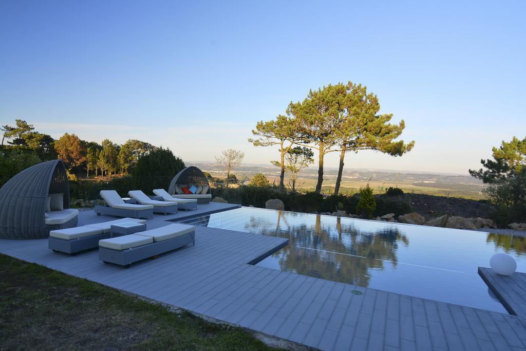 The Fig Boutique Suites Salir de Porto Екстер'єр фото